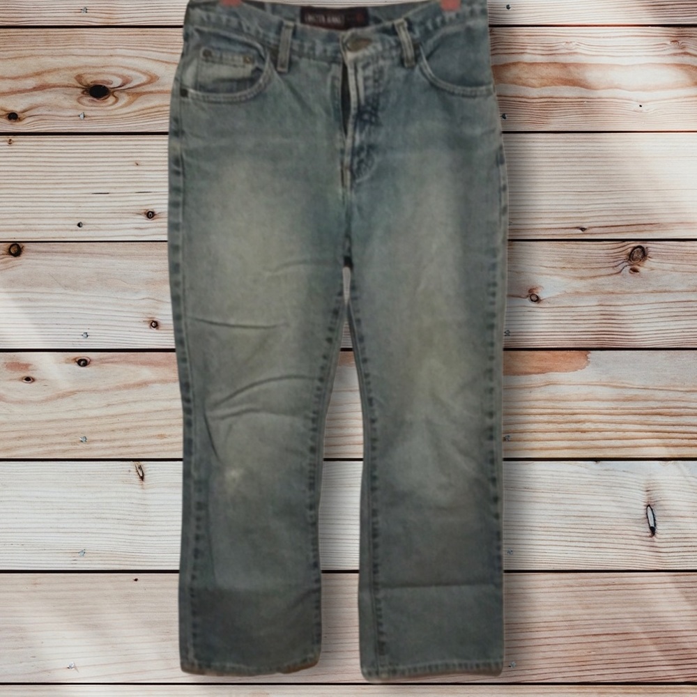 VINTAGE Limited Distressed Jeans. Size 6